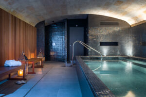 Indoor-Pool Hotel Bordeaux
