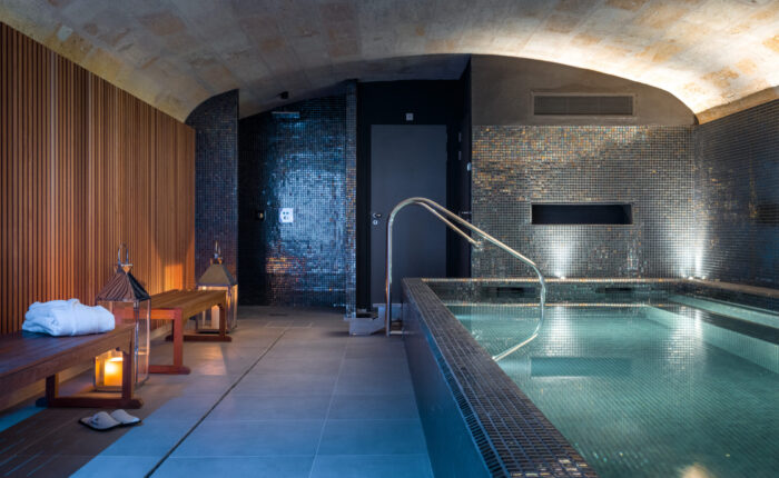 Indoor-Pool Hotel Bordeaux